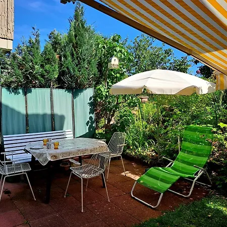 Апартаменты Wohlfuehl & Wellness Oase Нойштадт-ан-дер-Вайнштрасе