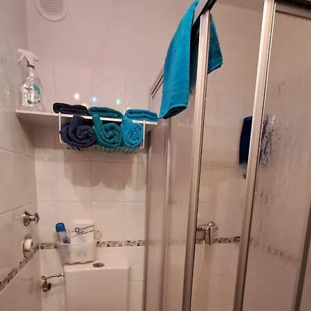 Wohlfuehl & Wellness Oase Нойштадт-ан-дер-Вайнштрасе